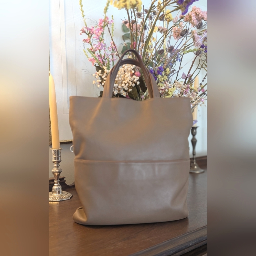 Agnes B Etoupe- Clemence Leather Tote Bag‎